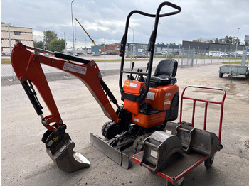 Escavadeira KUBOTA U10-3