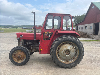 Trator MASSEY FERGUSON 100 series