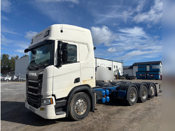 Camião chassi SCANIA R 520