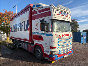 Camião SCANIA R 580