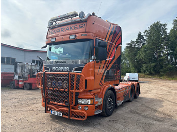 Camião SCANIA R 560