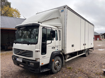 Camião VOLVO FL 220