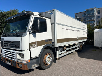 Camião VOLVO FM7