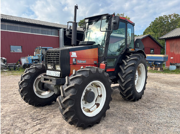 Trator VALMET