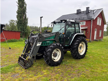Trator VALMET