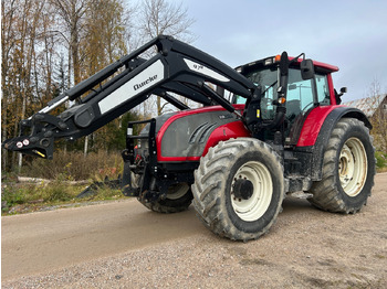 Trator VALTRA T202