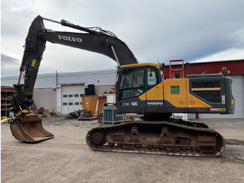Escavadeira VOLVO EC300EL
