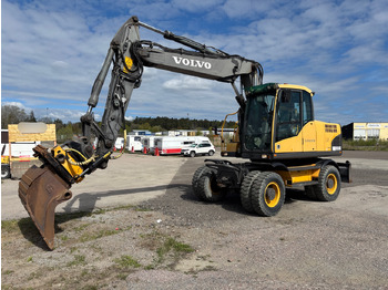 Escavadeira VOLVO EW160C