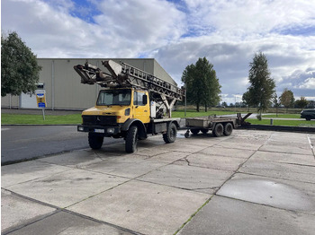Máquina de perfuração UNIMOG