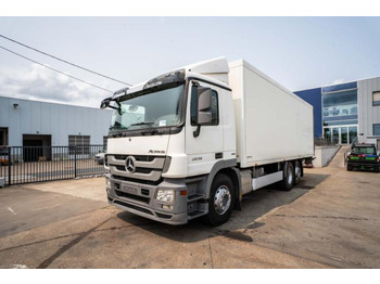 Camião furgão MERCEDES-BENZ Actros 2636