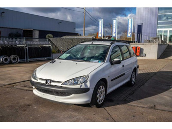 Automóvel PEUGEOT