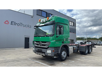 Camião chassi MERCEDES-BENZ Actros 2646
