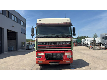 Tractor DAF XF 95.430 (EURO 3 / BOITE MANUELLE / MANUAL GEARBOX): foto 2