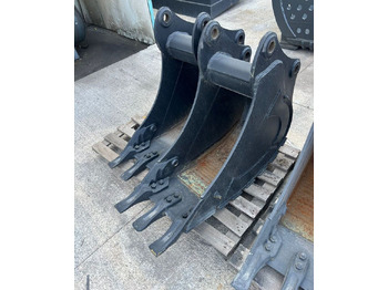Balde escavadora JCB