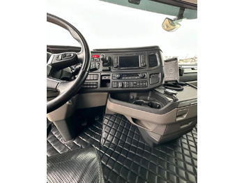 Tractor SCANIA R 500