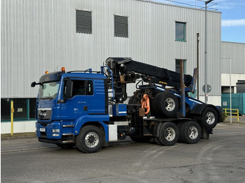 Camião de transporte de madeira MAN TGS 26.480