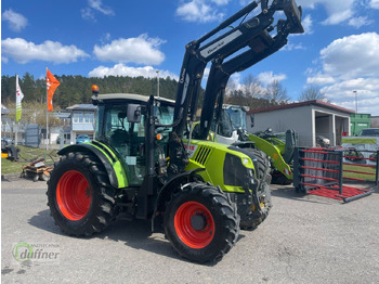 Trator CLAAS Arion 420