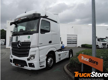 Tractor MERCEDES-BENZ Actros 1845