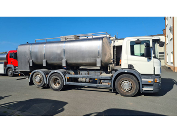 Camião cisterna SCANIA P 400