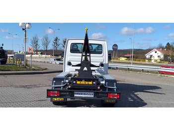 Camião polibenne IVECO Daily 50c18