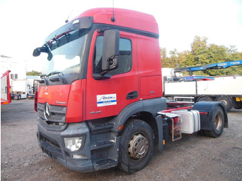 Tractor MERCEDES-BENZ Actros 1843