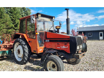 Trator VALMET