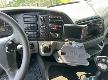 Camião polibenne MERCEDES-BENZ Actros 4455 10x4 Moser: foto 2