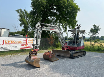 Escavadeira TAKEUCHI