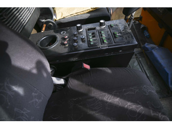 Locação financeira de Bucher Schorling CC 5000 City Cat Bucher Schorling CC 5000 City Cat: foto 3