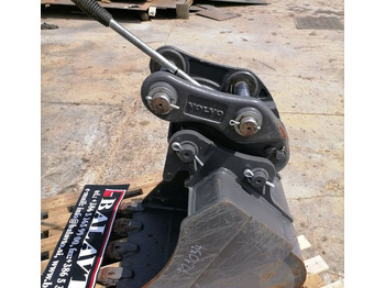Balde escavadora Digging bucket 600 mm with quick coupler: foto 3