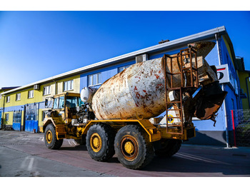Camião betoneira VOLVO A25C 6X6: foto 4