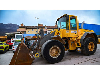 Pá carregadora de rodas VOLVO L110E