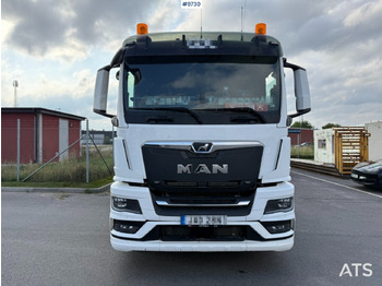 Camião polibenne Hook lift MAN TGS 26.510 with crane flatbed and gravel flatbed: foto 3 Camião polibenne Hook lift MAN TGS 26.510 with crane flatbed and gravel flatbed: foto 3