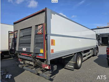 Camião furgão Scania P250 Liftable and lowerable body: foto 3