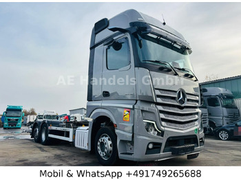 Camião transportador de contêineres/ Caixa móvel MERCEDES-BENZ Actros 2545