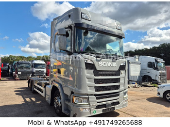 Camião transportador de contêineres/ Caixa móvel SCANIA S 450