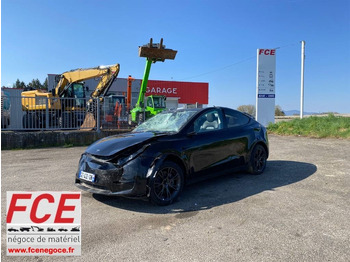 Automóvel TESLA