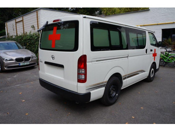 Minibus, Furgão de passageiros novo Toyota Hiace STANDARD ROOF ambulance 2.5L Diesel Manual: foto 4