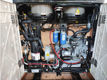 Locação financeira de  Motore Frigo Carrier Vector 1550 Motore Frigo Carrier Vector 1550: foto 4