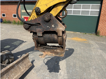 Mini escavadeira YANMAR