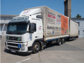 Camião de lona VOLVO FM 380