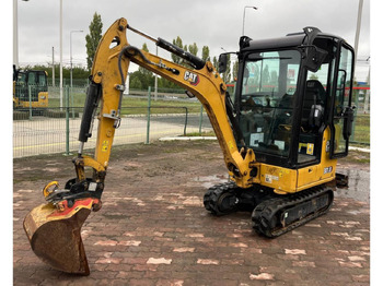 Escavadora de rastos CATERPILLAR 301.8