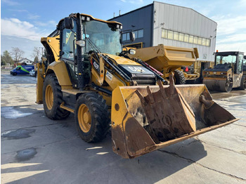 Retroescavadeira CAT 432F2: foto 2