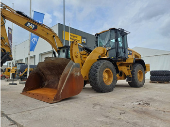 Pá carregadora de rodas CATERPILLAR 938M
