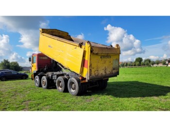 Camião basculante MAN 41.364 EURO 2 8X4 TIPPER SPRING/SPRING MANUAL GEARBOX: foto 4