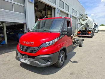 Camião chassi IVECO Daily 35c21