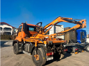 Camião UNIMOG U500