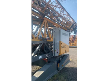 Grua automontante LIEBHERR