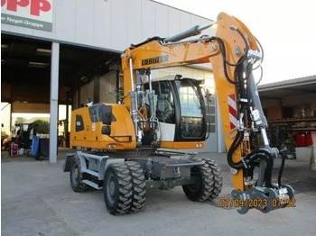 Escavadeira de rodas LIEBHERR A 916