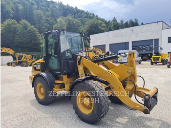 Pá carregadora de rodas CATERPILLAR 908M